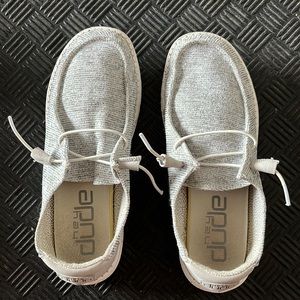 Womens 9 Cloud colored Hey Dude Shoes